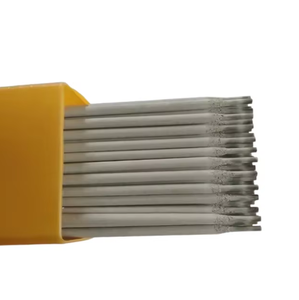 Electrodo de soldadura SMAW básico para acero de baja resistencia a la temperatura, electrodo de acero de baja aleación y alta resistencia con excelente resistencia al impacto. - Product Image 1