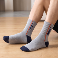 Chaussettes de sport en coton personnalisées pour équipes, antidérapantes, respirantes, épaisses, pour le tennis, le football, la gym, la course à pied, chaussettes de compression pour hommes