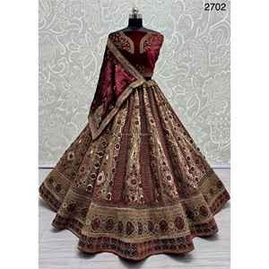 Collections de velours de vêtements de mariée indiens pour la mariée avec le travail de Zarkhan par Fabzone - Product Image 4