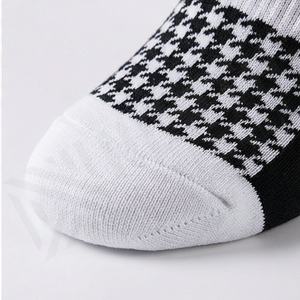 Basketball Seamless Athletic Sports <b>Socks</b> Custom Men Embroidery Breathable Durable Performance <b>Soft</b> Customized Color Fit Pairs - Product Image 6