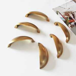 Tiradores y pomos rectangulares contemporáneos de aleación de zinc para muebles de armario y guardarropa - Duraderos, ecológicos, para cocina y sala de estar, fáciles de instalar - Product Image 2