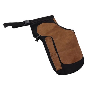 Protège-jambes de fermeur en cuir suédé souple personnalisé, réglables, pour le soin des sabots et la protection des artisans fermeurs - Product Image 4