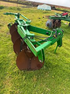 Arado de moldura montado de alta calidad, arado de volteo, arado de disco, arado surcador, fuente de alimentación para tractor para cultivadora - Fabricante y Proveedor - Product Image 5