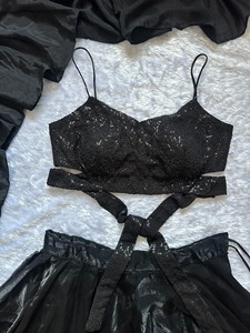 ชุดเลเฮนกาโชลีผ้าจอร์เจตต์เนื้อนุ่มทันสมัย พร้อมงานปักเลื่อมคุณภาพพรีเมียม สำหรับงานปาร์ตี้และงานแต่งงานของผู้หญิง - Product Image 6