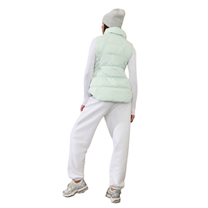 Winter Eco-friendly Breathable Lightweight Casual Sleeveless <b>Women</b> Woven Windproof Zipper Bubble Outer Wear Puffer <b>Vest</b> 100% - Product Image 2
