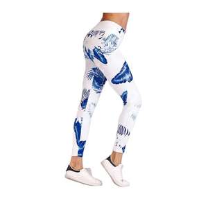 Nouvelle Arrivée 2026 Leggings de Fitness Femme Haute Qualité en Polyester Sublimé, Pantalons de Yoga Taille Mi-Haute à Motif Uni, Service OEM - Product Image 4