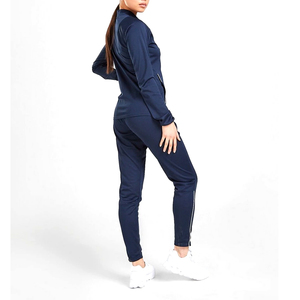 Conjunto Deportivo Corto para Mujer, Modelo 2025, Estilo Vintage, de Dos Piezas (Top Largo y Corto), Felpa, Color Sólido, Invierno, OEM - Product Image 2