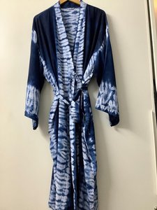 Kimono Balinais Noir Sexy de Haute Qualité, Poncho Couvrant, Broderie Vibrante Ornée de Dentelle, Soutien-Gorge Bandeau Inclus, Coupe Haute Unie - Product Image 2