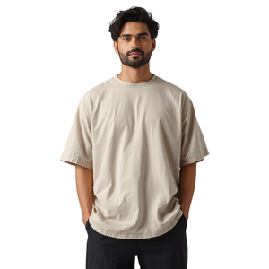 Camiseta Oversize de Corte Cuadrado para Hombre - Product Image 4