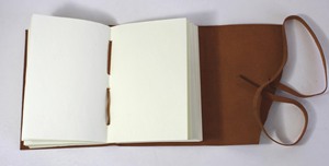 Carnet quotidien artisanal de haute qualité, relié à la main, en papier de coton, avec couverture en cuir de buffle, style antique - Product Image 4