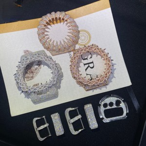 Reloj Personalizado Estilo GA2100 con Incrustaciones de Diamantes, Caja de Acero Inoxidable, Diseño Moderno y Minimalista, Compatible con GA2100 - Product Image 2