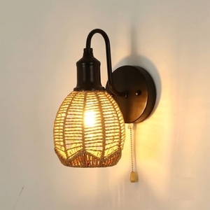 Lampe murale artisanale en rotin naturel, applique murale moderne en osier pour chambre d'hôtel, chevet, éclairage mural décoratif en bambou écologique - Product Image 3