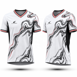 Maillot de football personnalisé sublimé pour homme, col en V, manches courtes, en polyester, avec technologie anti-transpiration et coupe athlétique - Product Image 5