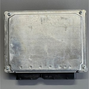 Módulo de control de motor ECU Bosch Audi AR usado. Módulo de control de motor ECU usado compatible con Bosch Audi 8E0 909 518 AR, piezas de automóvil. - Product Image 4
