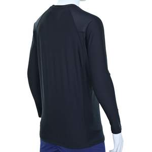 Camiseta Rashguard al por Mayor ODM de Manga Larga con Protección Solar UPF 50, Camiseta Rashguard de Manga Larga con Protección UV para Mujer, Transpirable y Personalizable - Product Image 6