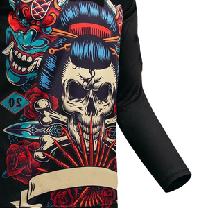 Camiseta de Paintball Naranja de Secado Rápido 100% Poliéster con Diseño de Salpicaduras Negras y Gráfico de Manos de Zombi para Juegos de Tiro al Aire Libre - Product Image 3