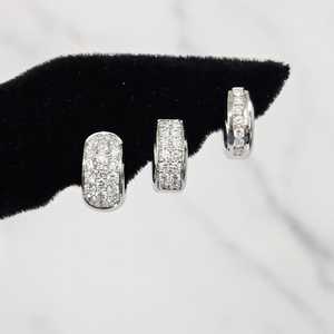 Pendientes Huggie de Moissanita con Corte Redondo, Dos Filas, Plata 925, Joyería Fina Romántica para Mujer, Regalo de Compromiso - Product Image 3