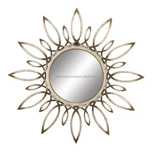 Miroirs suspendus Sunburst en métal doré de luxe Art suspendu pour la maison contemporaine Design Sunburst moderne Décor à la maison - Product Image 1