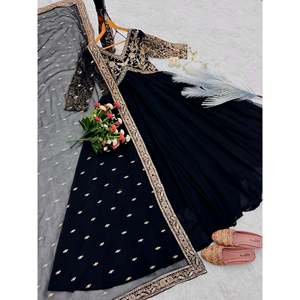 ชุดเดรส Anarkali ผ้าโพลีเอสเตอร์สำหรับงานปาร์ตี้ พร้อมจี้ห้อยคอและผ้าคลุมไหล่ สำหรับโอกาสพิเศษ - Product Image 5