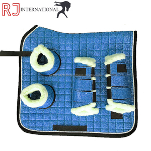 Ensemble de tapis de selle équestre arc-en-ciel scintillant en coton et polyester pour l'équitation, le dressage et le saut d'obstacles avec protège-étriers - Product Image 6