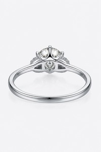 Anillo de compromiso de plata 925 para mujer con diamante cultivado en laboratorio, corte brillante redondo, estilo clásico, engaste de puntas - Product Image 5