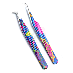 Juego de 4 Pinzas para Pestañas de Acero Inoxidable (Color Artístico) con Agarre de Diamante, Alta Calidad, Precisión, Antiestáticas, Logotipo Personalizado, Duraderas - Product Image 4