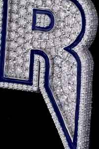 Collar con colgante de nombre con incrustaciones de moissanita incolora de corte redondo en plata 925, joyería hip hop personalizada a precio de mayorista. - Product Image 5