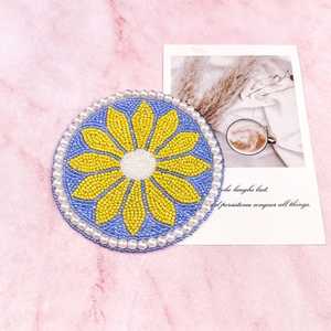 Handmade Beaded Coasters Set– Daisy Floral, Pink, <b>White</b>, Girl Beading Patterns Coasters for Drinks, Plant Coaster <b>Table</b> Decor - Product Image 2