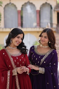 Últimos Vestidos Anarkali para Mujer con Material de Imitación de Sangre y Bordado de Lentejuelas, Ideales para Bodas y Festivales - Product Image 3