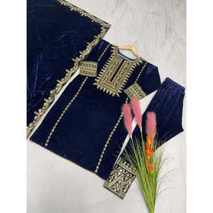 Magnifique ensemble haut, bas et dupatta pour les fêtes d'hiver - Product Image 5