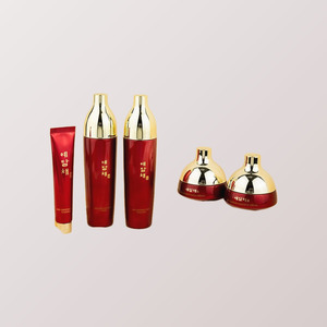 Coffret beauté doré Yedamchae Hongsam Gold 5jong Set3, soin visage 24 carats à base de ginseng, fabriqué en Corée, patchs dorés pour le contour des yeux. - Product Image 6