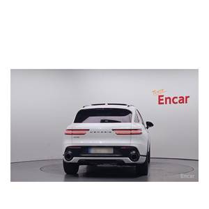 Genesis GV70 2.5T 2024, Gasolina, 2WD, con Caja de Cambios Automática, Asientos de Cuero, Cámara Trasera, 21,621 km, Volante a la Izquierda - Product Image 4