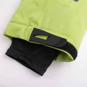 Chaqueta Softshell Impermeable y Transpirable de Alta Calidad para Mujer, Diseño Personalizado, con Capucha, Cálida para Invierno, Ecológica y de Secado Rápido - Product Image 3