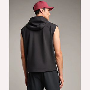 Sudadera con Capucha sin Mangas para Hombre, de Poliéster Tejido, Color Negro Sólido, con Bolsillo, Corte Regular, Secado Rápido, para Otoño - Product Image 4