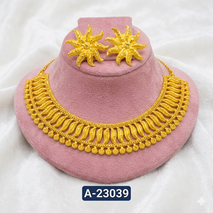 ชุดเครื่องประดับ MOLL JEWELLERS สไตล์อินเดียทันสมัย ชุบทอง 24K ทำจากโลหะผสมสังกะสี ประดับด้วยดอกไม้และเพชรซิร์คอน สร้อยคอพร้อมต่างหู สำหรับผู้หญิง เหมาะสำหรับงานหมั้น งานแต่งงาน และงานเลี้ยง - Product Image 2