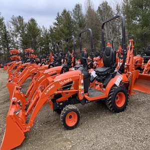 Tracteur de jardin Kubota BX23S 4x4 avec chargeur frontal et pelle arrière, machine multifonctionnelle de 40 CV - Product Image 1