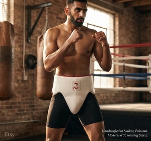 Factory Manufacture Top Selling New Arrival White <b>Red</b> Leather Lace-up Gloves Professional Training Fly Boxing Sparring Set - Product Image 2