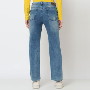 Vente directe usine OEM – Jean en denim taille haute coupe droite pour femme, style streetwear, pantalon respirant en toile pour l'hiver - Product Image 3