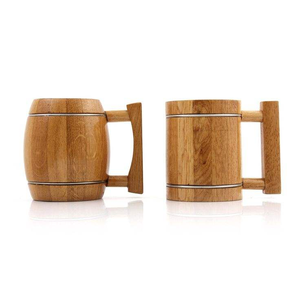 Taza de Leche de Madera Natural Aislada, Vajilla Artesanal Sostenible para el Hogar - Product Image 1