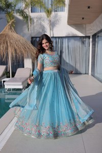 Conjunto de Lehenga Choli Dupatta de Seda para Mujer, Estilo Fiesta, para Todas las Temporadas, con Atractivo Bordado Multihilo - Product Image 2