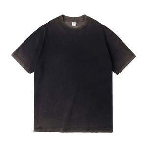 Camiseta Oversize Vintage para Hombre con Lavado Ácido – Camiseta de Algodón con Cuello Redondo y Corte Holgado para un Estilo Urbano Relajado - Product Image 5