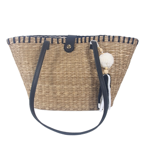 Hot Sale Handwoven Seagrass Casual <b>Tote</b> <b>Bag</b> with Black Leather Handle <b>Zipper</b> Closure Natural Straw Beach Handbag - Product Image 3