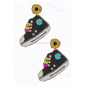 Pendientes de Aro Geométricos con Cristales Negros y Diamantes de Imitación para Niñas |   Joyería llamativa para fiestas bohemias |   Tamaño Personalizado - Product Image 1