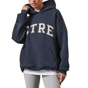 Prix de gros, sweat à capuche oversize imprimé pour femmes, matière 100% coton, respirant, logo personnalisé, badge, toutes les couleurs - Product Image 1