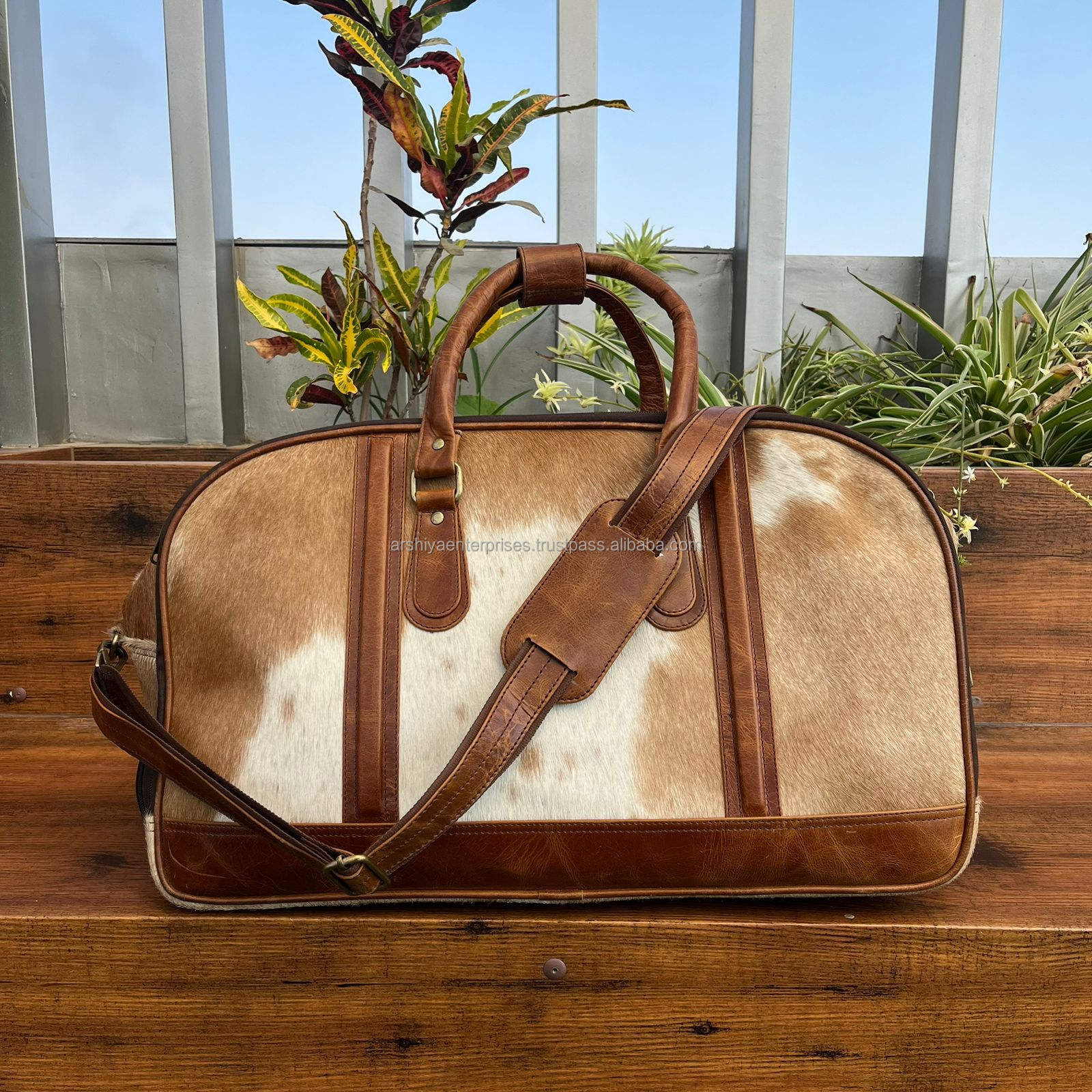 สีน้ำตาล