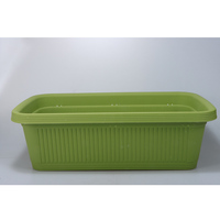 Vente en gros pot de fleurs artificielles durable et moderne en plastique, jardinière de légumes à rayures rectangulaires, panier pour la maison et le jardin