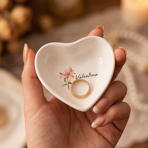Decorative Ceramic Jewelry Tray Custom Logo Porcelain Trinket Dish Heart Shaped <b>Ring</b> <b>Plate</b> For Home Decor - Product Image 4