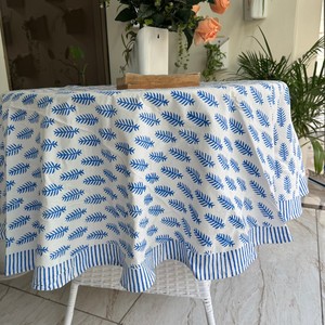 Nappe en coton faite à la main, écologique, taille personnalisée, motif floral classique, durable, lavable, pour célébrations, fêtes et événements - Product Image 5