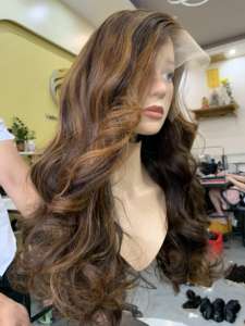 ราคาขายส่ง ต่อผมแบบเส้นเดียว เรมี่แฮร์ แบบลอนหยักศก ผมแท้ 100% สำหรับทุกสีที่สามารถย้อมได้ - Product Image 4