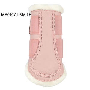 Botas de cepillado para caballos de alta calidad, altamente suaves, que ofrecen protección óptima y máxima comodidad para las patas del caballo. - Product Image 1